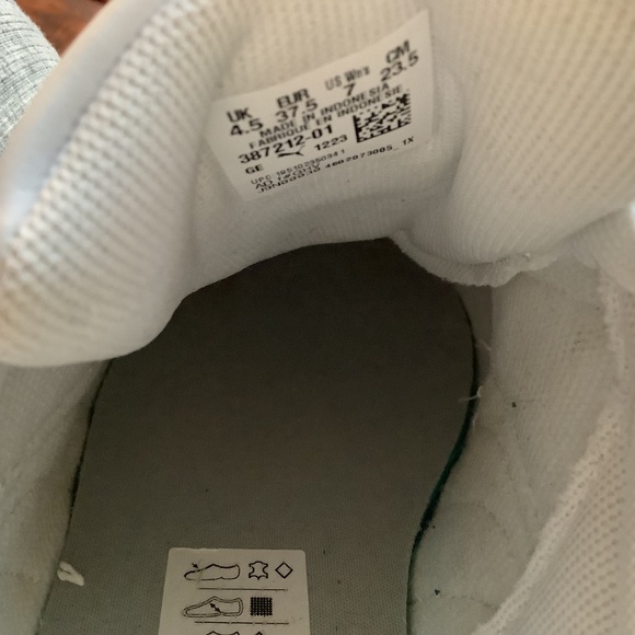 Shoes - Picture 11 of 13